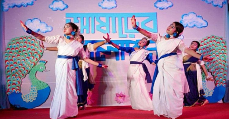 স্ট্যামফোর্ড বিশ্ববিদ্যালয়ে বর্ষা বিদায় উপলক্ষে “আষাঢ়ের আলাপন”